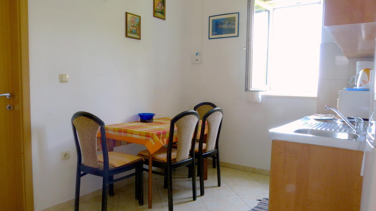 Beach Front Apartments Balica Rat Omis Luaran gambar